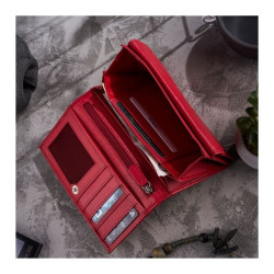 Portfel damski skórzany z kwiatowym wzorem T-45-RD etui na klucze T-51-NRD zestaw prezentowy Paolo Peruzzi ZUP-119-RD