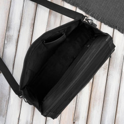 Męska aktówka ze skóry naturalnej czarna na dokumenty teczka na ramie z kluczykiem Paolo Peruzzi T-146-BL