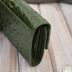 Portfel damski skórzany zielony w orientacji poziomej RFID Paolo Peruzzi AL-15-GB