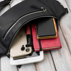 Damska skórzana saszetka nerka na pas SP-20-BL