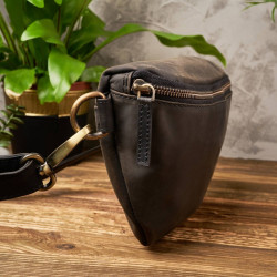 Skórzana saszetka na pas vintage Paolo Peruzzi T-36-BL