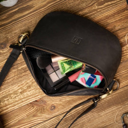 Skórzana saszetka na pas vintage Paolo Peruzzi T-36-BL