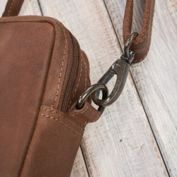 Męska torba skórzana na dokumenty na laptopa koniakowa Paolo Peruzzi IM-05-CG