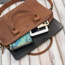 Męska torba skórzana na dokumenty na laptopa koniakowa Paolo Peruzzi IM-05-CG