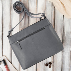 Torebka damska skórzana na ramię listonoszka miejska Paolo Peruzzi E-27-GR