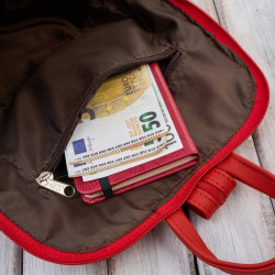 Plecaczek damski skórzany czerwony mały plecak miejski Abruzzo ABR-38-RD