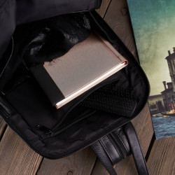 Plecak damski skórzany modny miejski mały Paolo Peruzzi T-73-BL