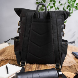 Pojemny plecak trekkingowy Paolo Peruzzi T-40-BL