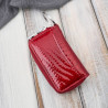 Skórzane etui na klucze czerwone lakierowana skóra z tłoczeniem croco SP-22-CRD