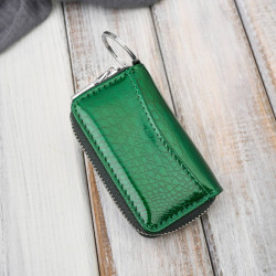 Skórzane etui na klucze zielone lakierowane croco SP-22-CGRN