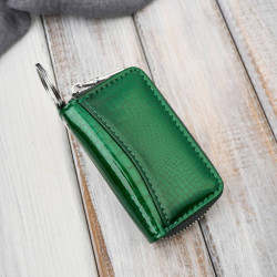 Skórzane etui na klucze zielone lakierowane croco SP-22-CGRN