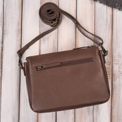 Torebka damska na ramię skórzana brązowa kompaktowa listonoszka Paolo Peruzzi IM-04-BR