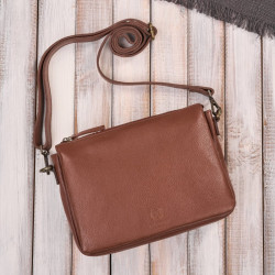 Torebka damska na ramię skórzana koniakowa kompaktowa listonoszka Paolo Peruzzi IM-04-CG