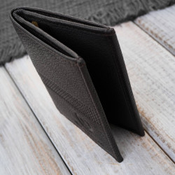 Portfel męski mały cienki z przegrodami skórzany praktyczny i stylowy RFID Paolo Peruzzi T-149-BR