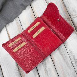 Portfel damski skórzany mały czerwony croco w orientacji poziomej z RFID Paolo Peruzzi T-135-RD