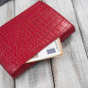 Portfel damski skórzany mały czerwony croco w orientacji poziomej z RFID Paolo Peruzzi T-135-RD