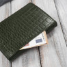 Portfel damski skórzany mały ciemnozielony croco w orientacji poziomej z RFID Paolo Peruzzi T-135-GR