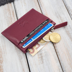 Etui na karty z kieszonką na suwak ochrona RFID eleganckie czerwone Paolo Peruzzi AY-17-RD