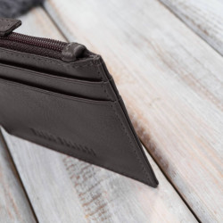 Etui na karty ze skóry naturalnej z kieszonką na suwak RFID brązowe Paolo Peruzzi AY-17-BR