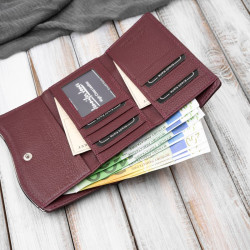 Portfel damski skórzany lakierowany z tłoczeniem croco burgundowy SP-24-CBGD