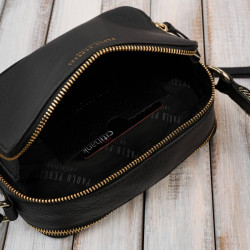 Torebka damska skórzana listonoszka na ramię modna czarna Paolo Peruzzi KV-03-BL