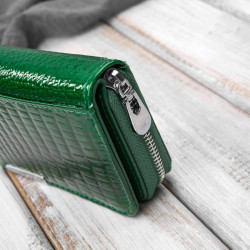 Portfel damski skórzany mini zielony skóra naturalna lakierowana croco SP-18-CGRN