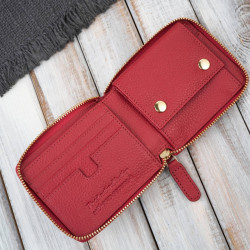 Portfel damski skórzany mały czerwony w orientacji poziomej z RFID Paolo Peruzzi KV-04-RD