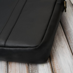 Torba męska na ramię skórzana na dokumenty A4 na laptopa czarna elegancka Paolo Peruzzi IM-05-BL