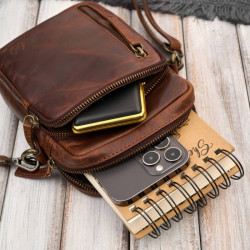 Saszetka męska skórzana na ramię brązowa mała funkcjonalna Paolo Peruzzi IM-02-BR