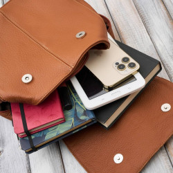 Plecaczek damski skórzany koniakowy mały plecak miejski Abruzzo ABR-42-CG