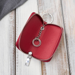 Skórzane etui na klucze czerwone, lakierowane z przyciemnianym wzorem SP-22-JRD