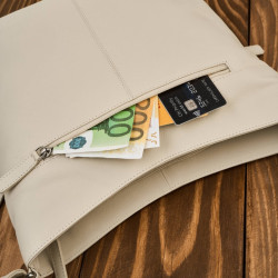 Torebka damska skórzana na ramię pojemna beżowa Paolo Peruzzi AY-23-BG