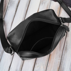 Torebka damska skórzana listonoszka na ramię czarna Paolo Peruzzi AY-20-BL