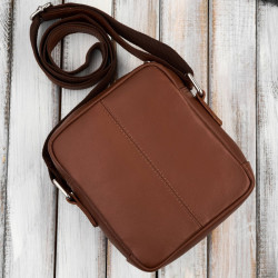 Listonoszka saszetka męska skórzana na ramię koniakowa Paolo Peruzzi AY-27-CG