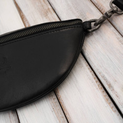 Saszetka damska skórzana nerka crossbody do ręki czarna Paolo Peruzzi SL-05-BL