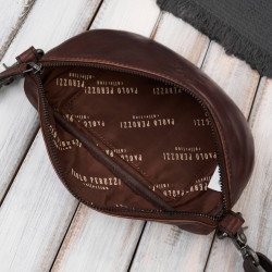 Saszetka damska skórzana nerka crossbody do ręki brązowa Paolo Peruzzi SL-05-BR
