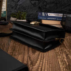Czarna elegancka skórzana saszetka męska Paolo Peruzzi N06-BL