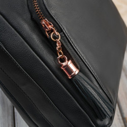 Torebka damska na ramię skórzana czarna klasyczna miejska pojemna Paolo Peruzzi AY-22-BLRG