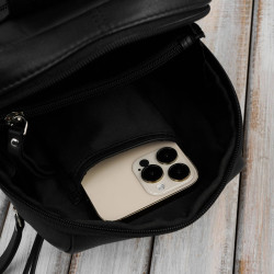 Plecak damski skórzany miejski mały czarny elegancki Paolo Peruzzi AY-26-BL