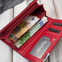 Portfel damski skórzany lakierowany czerwony z roślinnym wzorem SP-16-RD