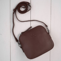Mała torebka damska skórzana kopertówka na ramię crossbody do ręki brązowa Paolo Peruzzi AY-24-BR