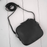 Mała torebka damska skórzana kopertówka na ramię crossbody do ręki czarna Paolo Peruzzi AY-24-BL