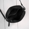 Mała torebka damska skórzana kopertówka na ramię crossbody do ręki czarna Paolo Peruzzi AY-24-BL
