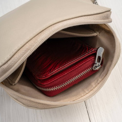 Mała torebka damska skórzana kopertówka na ramię crossbody do ręki beżowa Paolo Peruzzi AY-24-BG