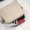 Mała torebka damska skórzana kopertówka na ramię crossbody do ręki beżowa Paolo Peruzzi AY-24-BG